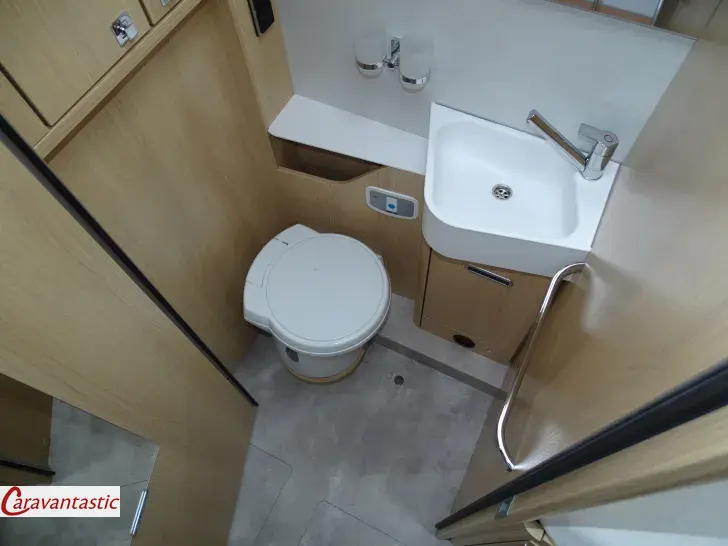 Fahrzeugbild Hymer B-KLASSE MC-T BL 680 #20