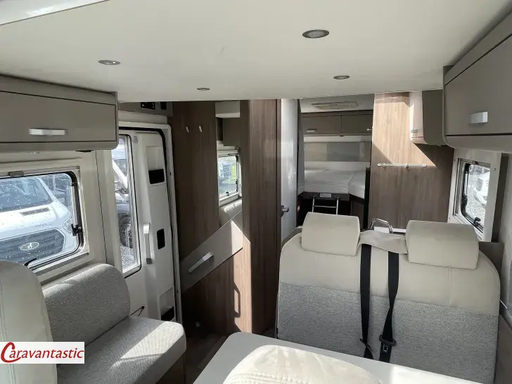 Fahrzeugbild Carado TEILINTEGRIERTE 448 #8