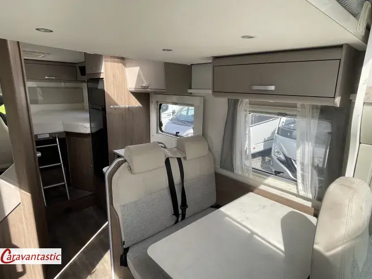 Fahrzeugbild Carado TEILINTEGRIERTE 448 #9