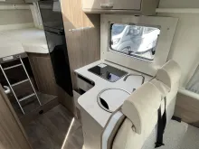 Fahrzeugbild Carado TEILINTEGRIERTE 448 #10