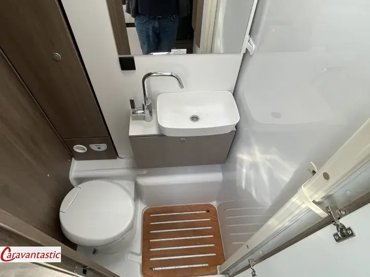 Fahrzeugbild Carado TEILINTEGRIERTE 448 #14