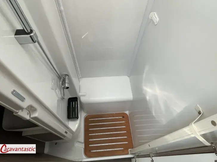 Fahrzeugbild Carado TEILINTEGRIERTE 448 #15