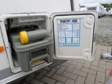 Fahrzeugbild Knaus Azur 400 Nr. 2 -Mobiler Mover optional! #35