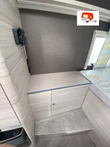 Fahrzeugbild Dethleffs c-joy 420 QSH #9