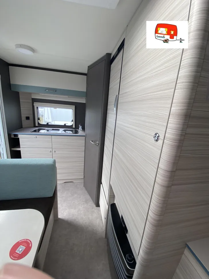 Fahrzeugbild Dethleffs c-joy 420 QSH #10