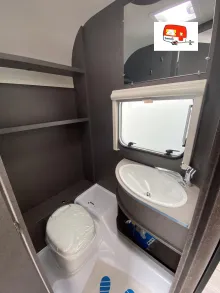 Fahrzeugbild Dethleffs c-joy 420 QSH #11
