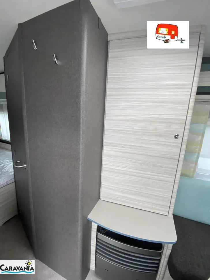 Fahrzeugbild Dethleffs c-joy 460 LE ähnlich Active -3769,- #6