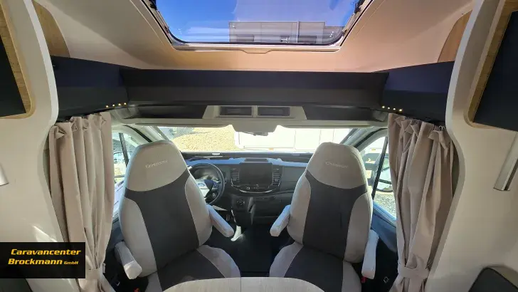 Fahrzeugbild Chausson Teilintegrierte 797 Titanium Line Modell 2026, sofort verfügbar #13
