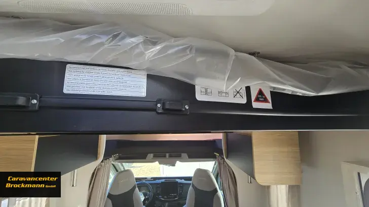 Fahrzeugbild Chausson Teilintegrierte 797 Titanium Line Modell 2026, sofort verfügbar #23