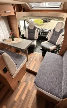 Fahrzeugbild Weinsberg CaraSuite 650 MF AKTION; Automatikgetriebe #14