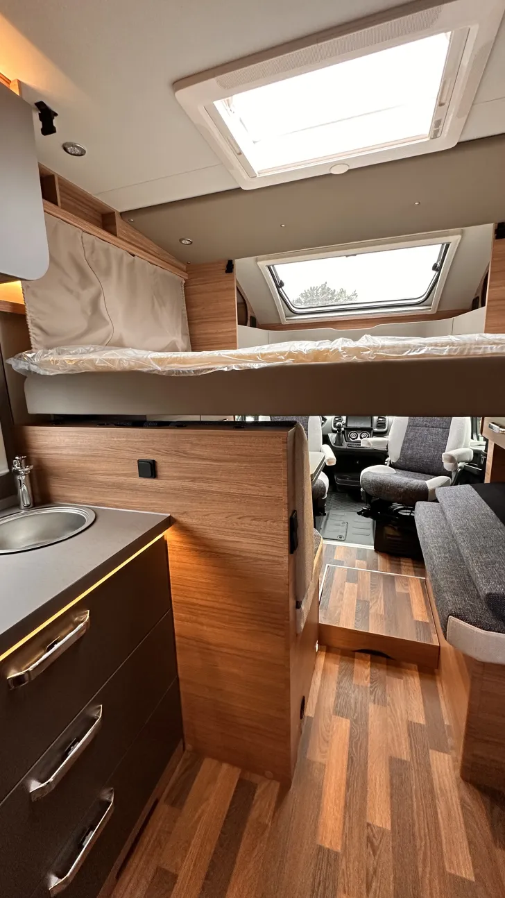 Fahrzeugbild Weinsberg CaraSuite 650 MF AKTION; Automatikgetriebe #20