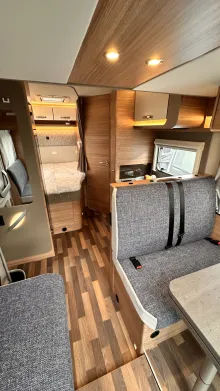 Fahrzeugbild Weinsberg CaraSuite 650 MF AKTION; Automatikgetriebe #10