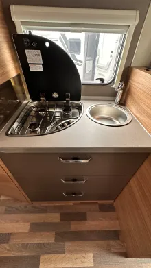 Fahrzeugbild Weinsberg CaraSuite 650 MF AKTION; Automatikgetriebe #25