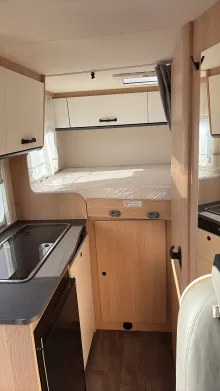 Sicht vorne-hinten Sunlight V 60 Adventure Edition Sondermodell