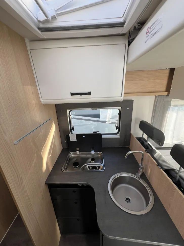 Fahrzeugbild Sunlight Adventure T 68 *Aktionspreis*Automatik*Hubbett* #11