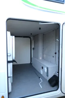 Fahrzeugbild Forster A 699 DVB 3,5t/6 Personen! #4