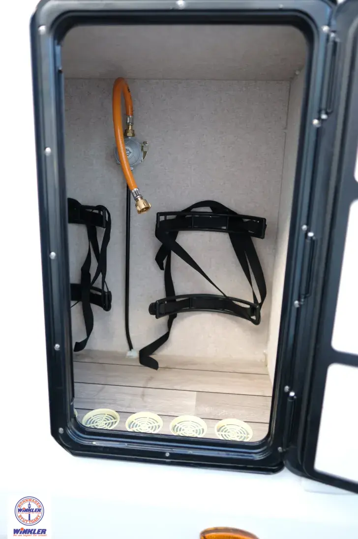 Fahrzeugbild Forster A 699 DVB 3,5t/6 Personen! #5