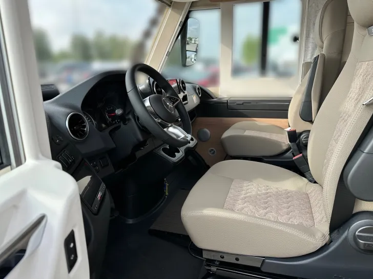 Fahrzeugbild Carthago C1-TOURER EDITION I 149 RB-LE COMFORT #7