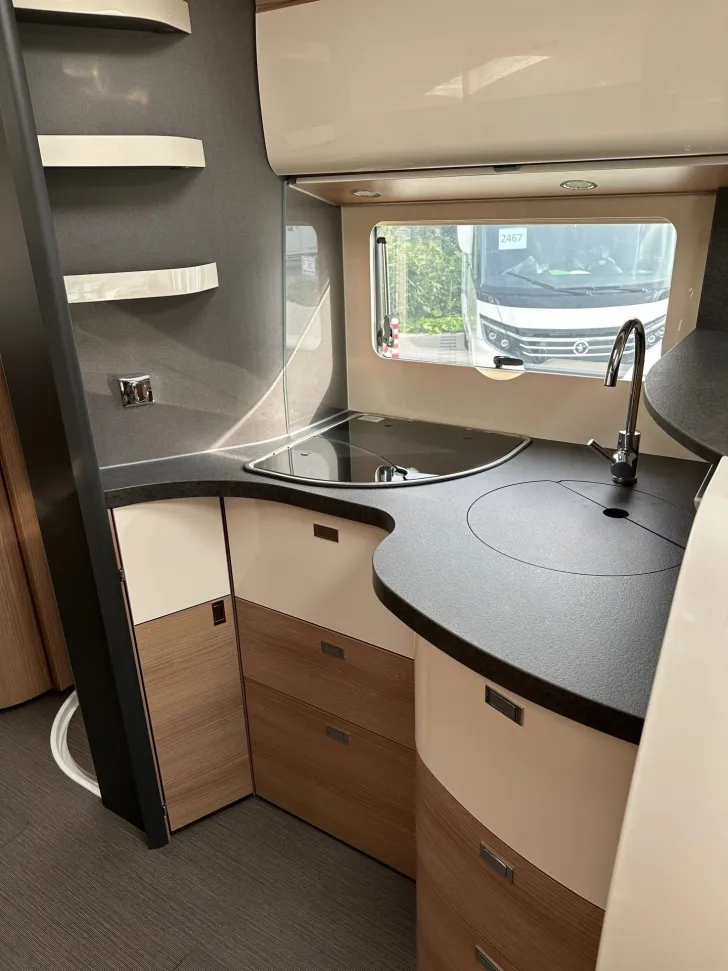 Fahrzeugbild Carthago C1-TOURER EDITION I 149 RB-LE COMFORT #13