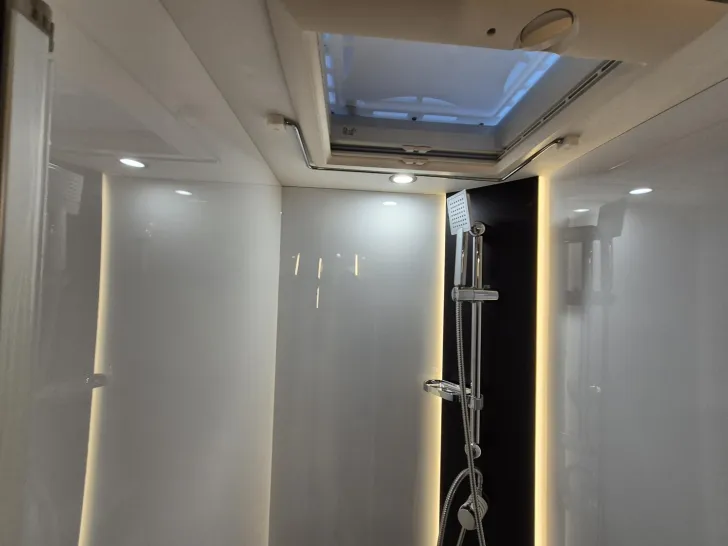 Fahrzeugbild Chausson Titanium 797 AHK/Arctic/Allwetter/ohne Hubbett #15