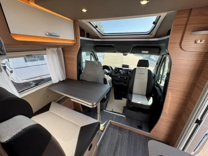 Fahrzeugbild Weinsberg CaraCompact EDITION PEPPER 640 MEG Sie sparen 11.999,-€! #10