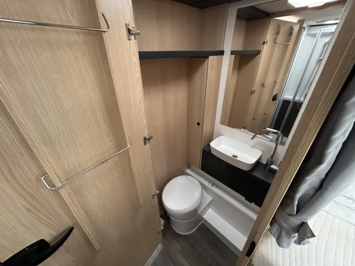 Fahrzeugbild Sunlight T 68 Adventure Edition #12