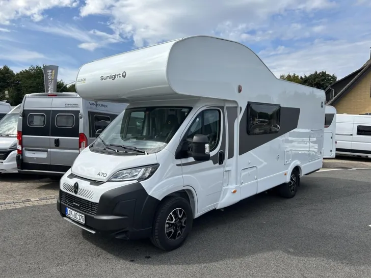 Fahrzeugbild Sunlight A 70 #1