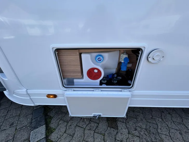 Fahrzeugbild Weinsberg CaraSuite 700 ME #28