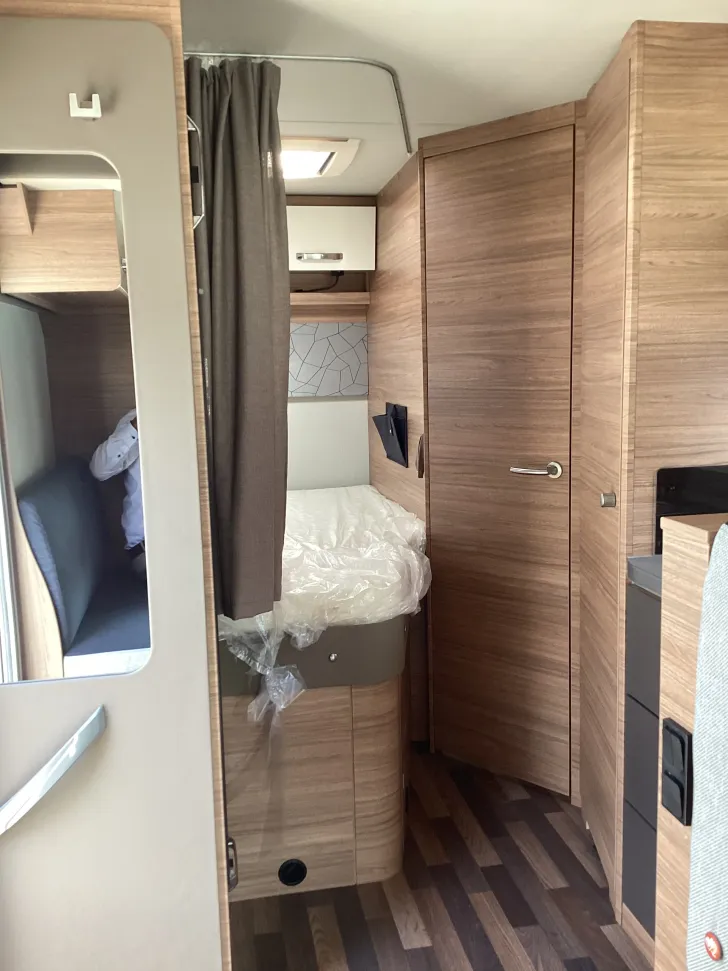 Fahrzeugbild Weinsberg CaraSuite 650 MF *Care-Drive-Paket* #16