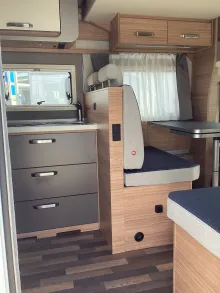 Fahrzeugbild Weinsberg CaraSuite 650 MF *Care-Drive-Paket* #19