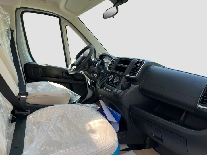 Fahrzeugbild LMC Cruiser V646 G 70 Jahre Ed CMT 2026 Angebot!! #10