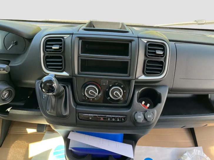 Fahrzeugbild LMC Cruiser V646 G 70 Jahre Ed CMT 2026 Angebot!! #13