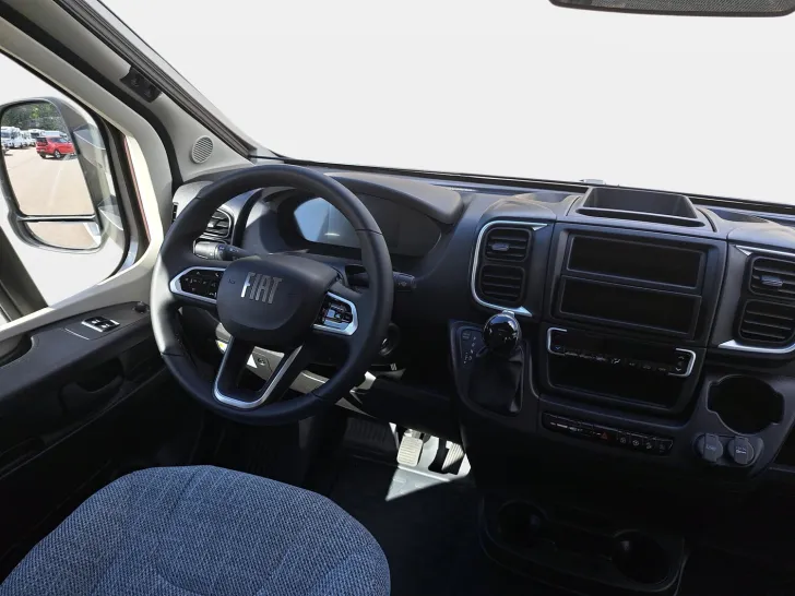 Fahrzeugbild Dethleffs Just Camp T 6752 DBL Family-, Chassispaket #13