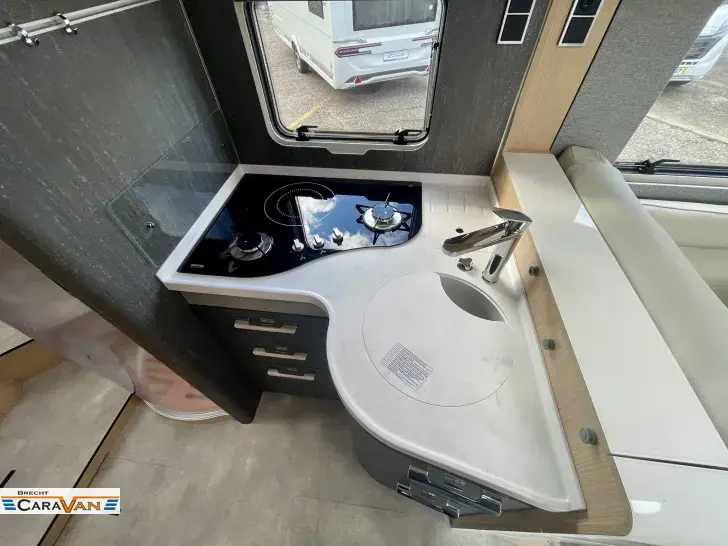 Fahrzeugbild Hymer B-Klasse ML I 790 BlackLine Highlight 19.906 Euro Sparen #9