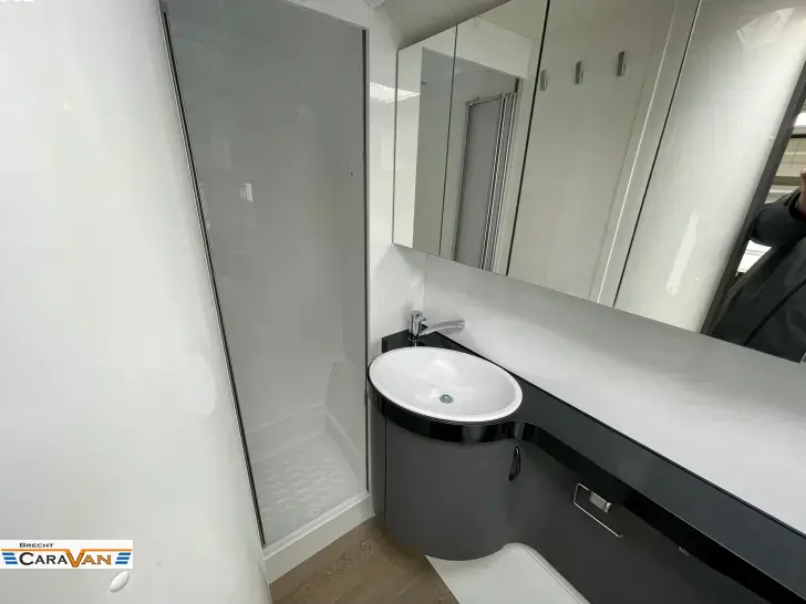 Fahrzeugbild Hobby Excellent 495 WFB 2.751 Eur Spar Highlight #8