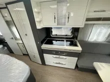 Fahrzeugbild Hobby Excellent 495 WFB 2.751 Eur Spar Highlight #4