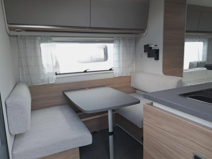 Fahrzeugbild Dethleffs Nomad 490 EST First Edition #9