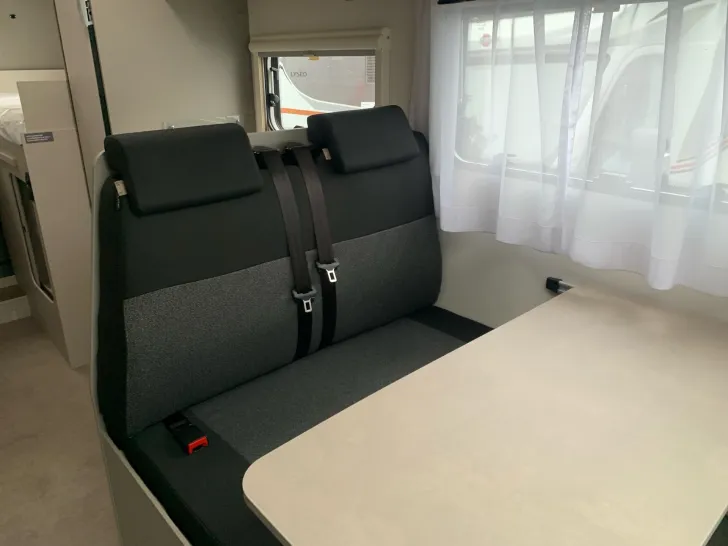 Fahrzeugbild LMC TRACER CITROEN 690 EL #8