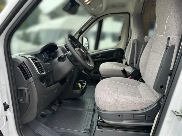 Fahrzeugbild Malibu COMFORT 640 LE #6