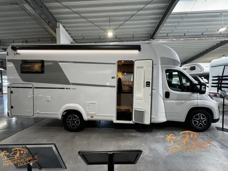 Fahrzeugbild LMC Tracer 730 EL Automatik #10