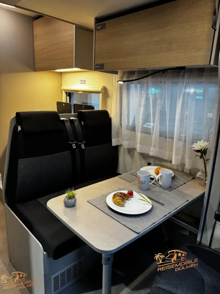 Fahrzeugbild LMC Tracer 730 EL Automatik #17