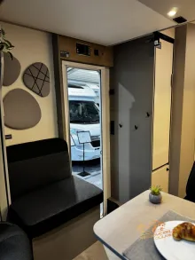 Fahrzeugbild LMC Tracer 730 EL Automatik #18