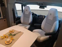 Fahrzeugbild Dethleffs Just Camp Active T 7052 DBL Assistenzp., Hubbett #7