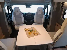 Fahrzeugbild Dethleffs Just Camp Active T 7052 DBL Assistenzp., Hubbett #11