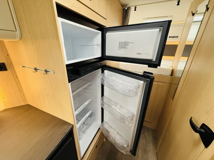Fahrzeugbild Sunlight A 70 MJ26* 6 Schlafplätze* Großer Kühlschrank #27
