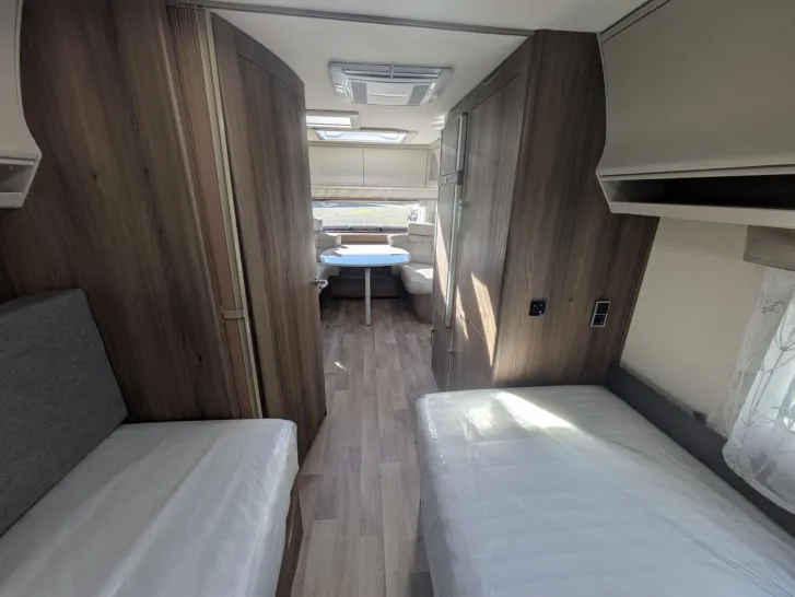 Fahrzeugbild Kabe Royal 540 GLE KS Klima/Mover/Bett-elekt #18