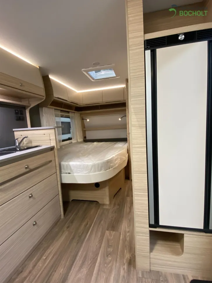 Fahrzeugbild Fendt Bianco Activ 445 SFB Modell 2026 / 1700 kg / Savio #12