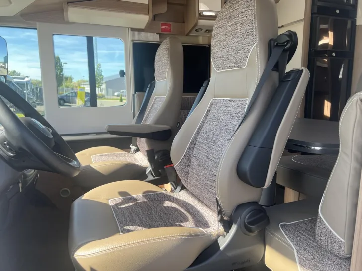Fahrzeugbild Malibu I 490 RB LE comfort Fiat #9