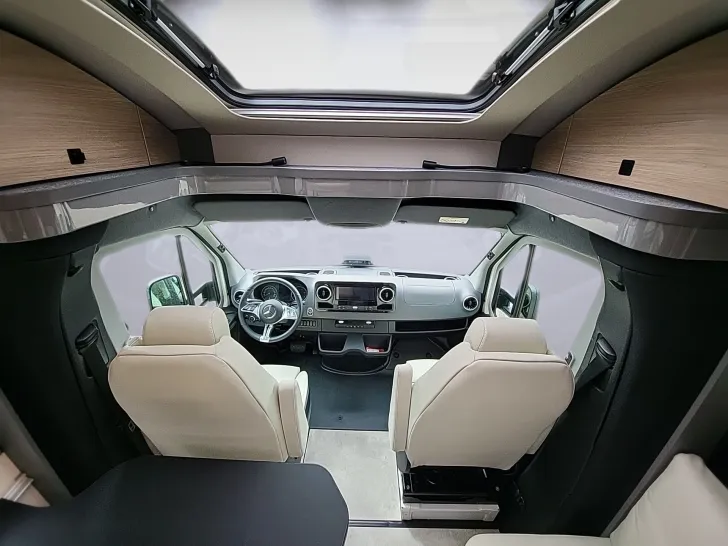 Fahrzeugbild Hymer B-KLASSE MC-T 600 #8