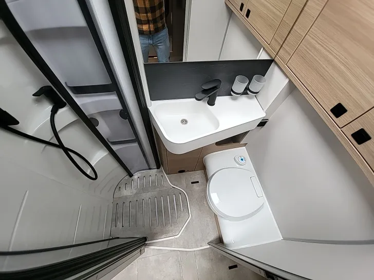 Fahrzeugbild Hymer B-KLASSE MC-T 600 #13
